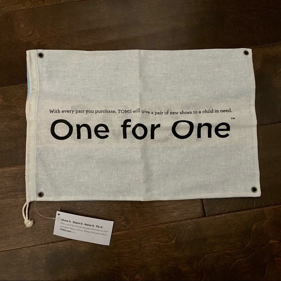 TOMS Women’s Shoes - Picture 7 of 8